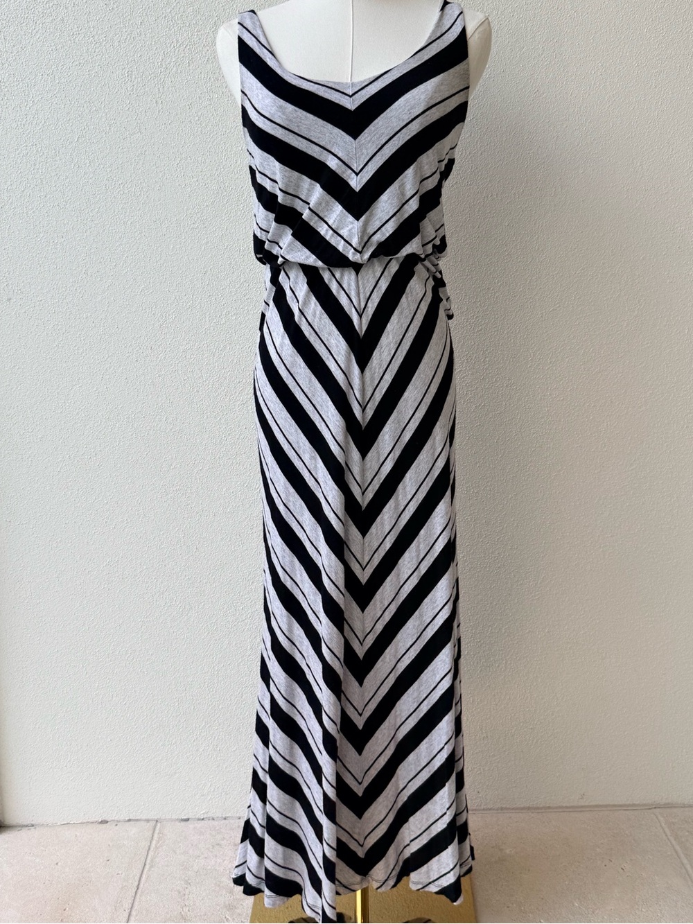 Ella Moss Black and Gray Chevron Maxi Dress, the best-soft, flattering, XS